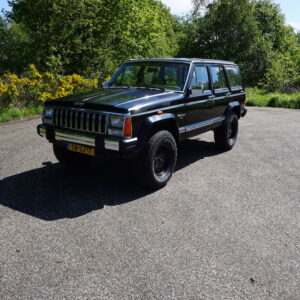 Jeep Cherokee 2.5L Laredo 1986 SOLD!